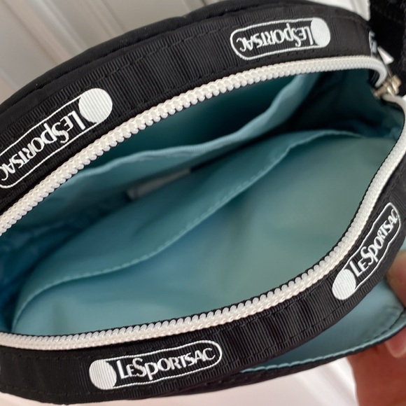 lesportsac pokemon round bag - Picture 4 of 6